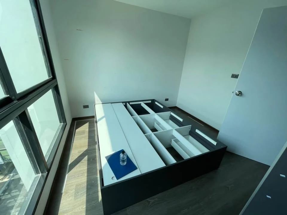 For sale: The Excel Ladprao-Sutthisan, beautiful room with furniture and appliances ready to use, very good location, book first, get it first.