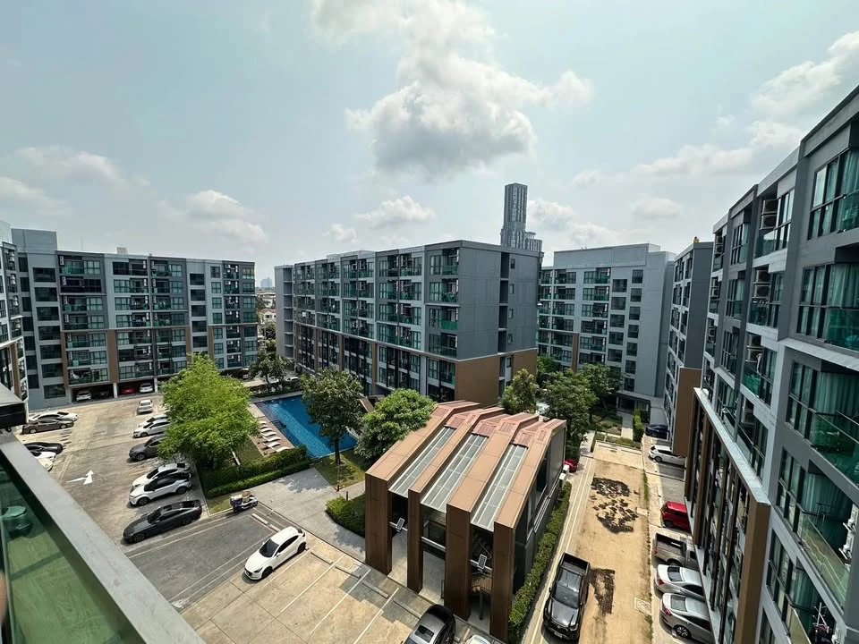 For sale: The Excel Hideaway Sukhumvit 50, 7th floor room, fully furnished, ready to move in