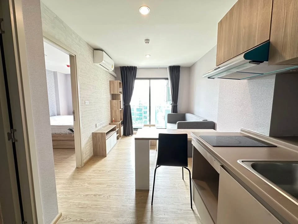 For sale: The Excel Hideaway Sukhumvit 50, 7th floor room, fully furnished, ready to move in