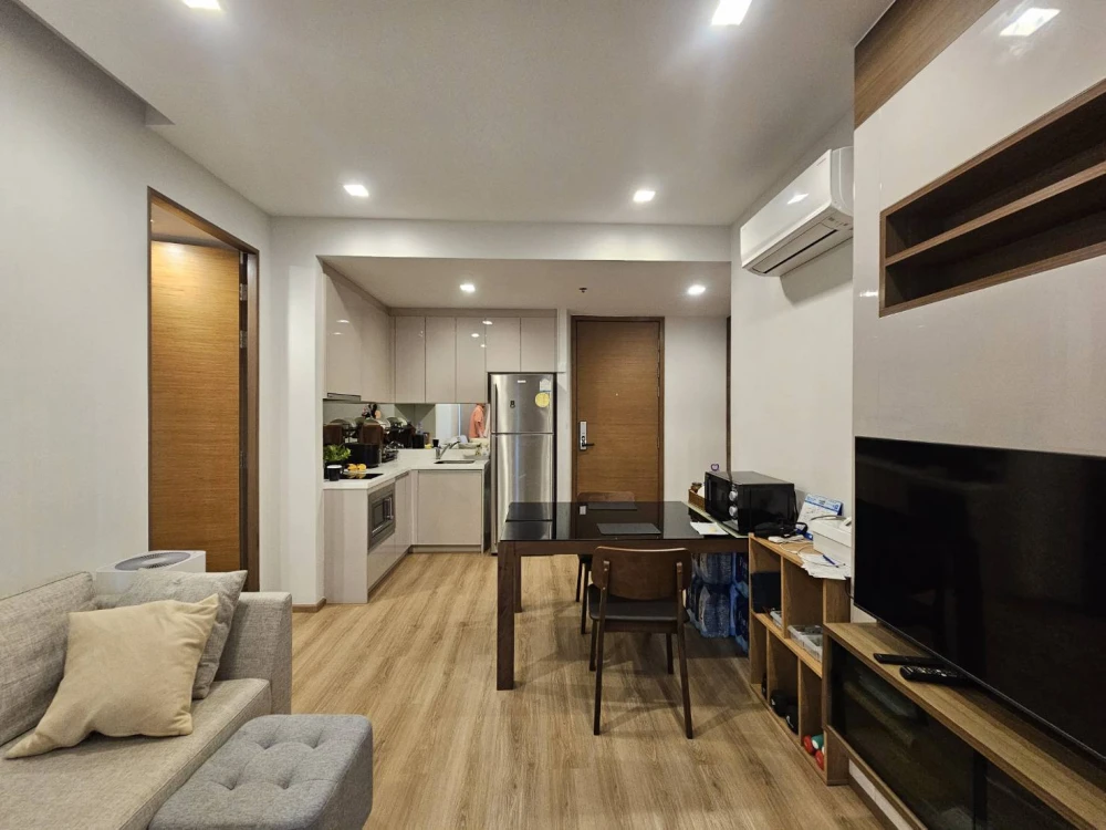For sale The Address Sathorn ** Recently renovated ** 2 bedrooms, spacious room, don't miss it!!