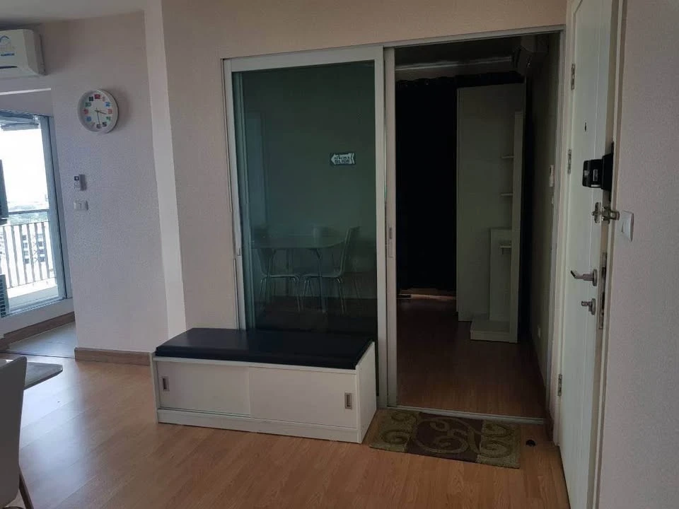 For sale: The Aspire Rama 4, corner room, very private, view of the pool, very chill, must book.