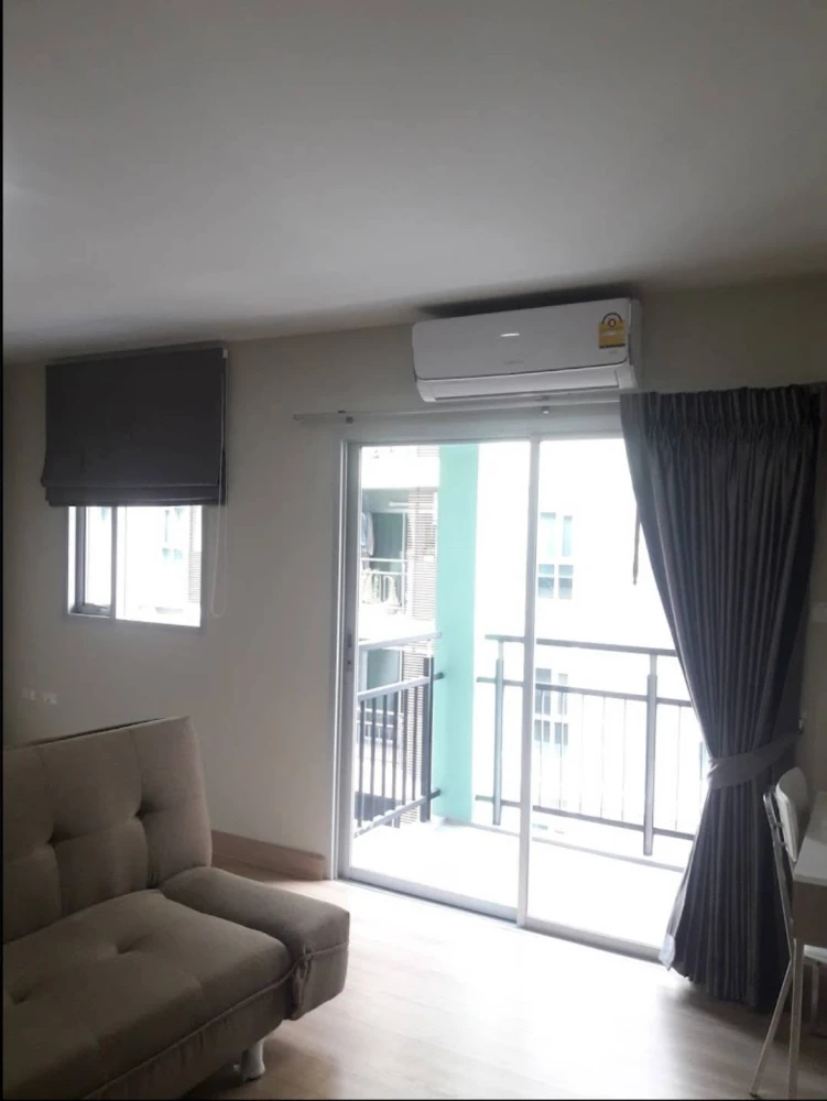 For sale: The Escape Condominium, Sukhumvit 101/1, 2nd floor, pool view, wide and airy hallway, spacious back balcony. Book now!