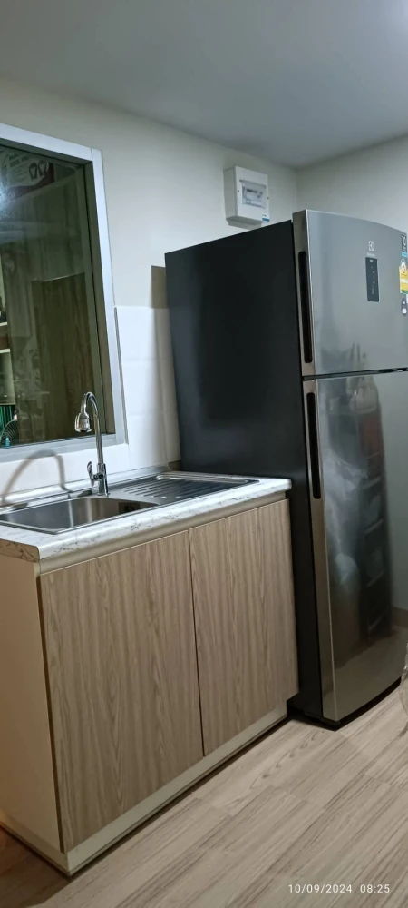 For sale: The Escape Condominium, Sukhumvit 101/1, 2nd floor, pool view, wide and airy hallway, spacious back balcony. Book now!