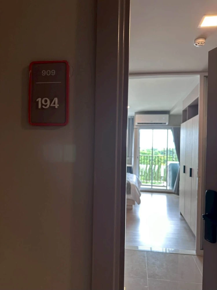 Selling a ready-to-move-in condo at D Condo Phana. Fully furnished with appliances; just bring your personal belongings. You shouldn't miss this oppor