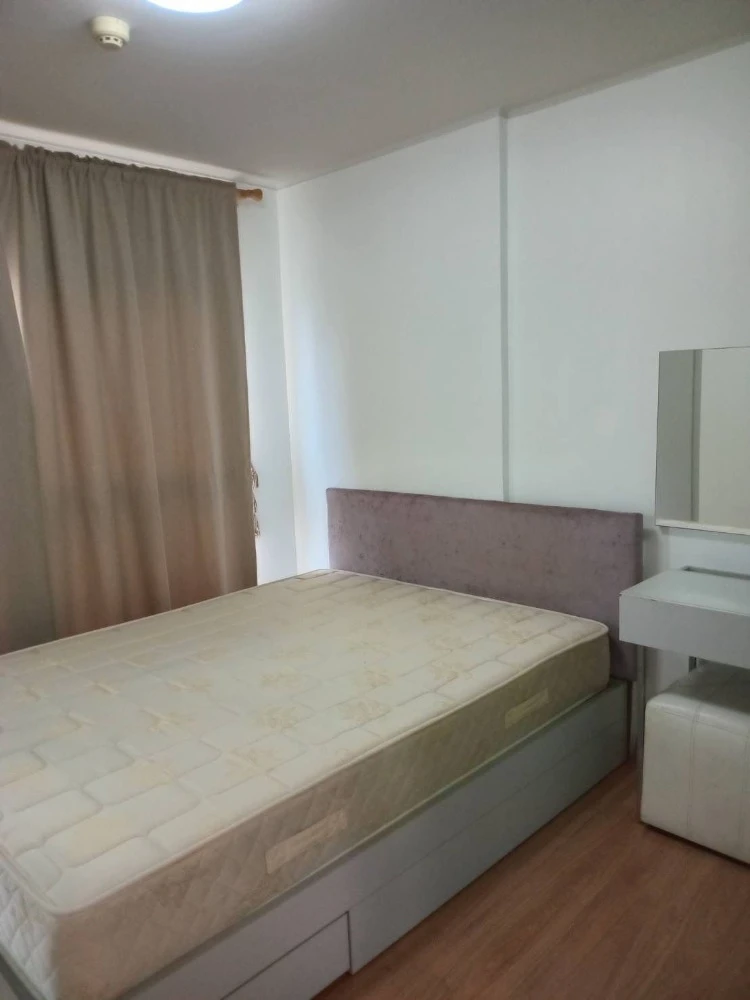 For sale: D Condo Ramkhamhaeng, 8th floor, fully furnished, nice to live in. Interested in owning one? Hurry and reserve now.