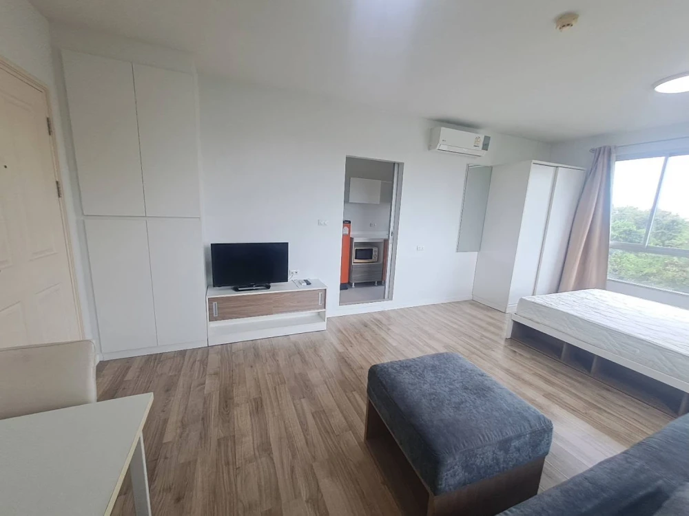 For sale: D Condo Campus Rangsit Phase 2, corner unit, 30.08 sq m. Full amenities. You can't resist!