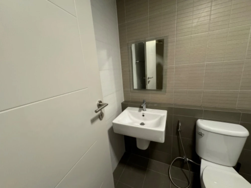 For sale: D Condo Hideaway Rangsit, 7th floor, fully furnished, book now, don't miss out.
