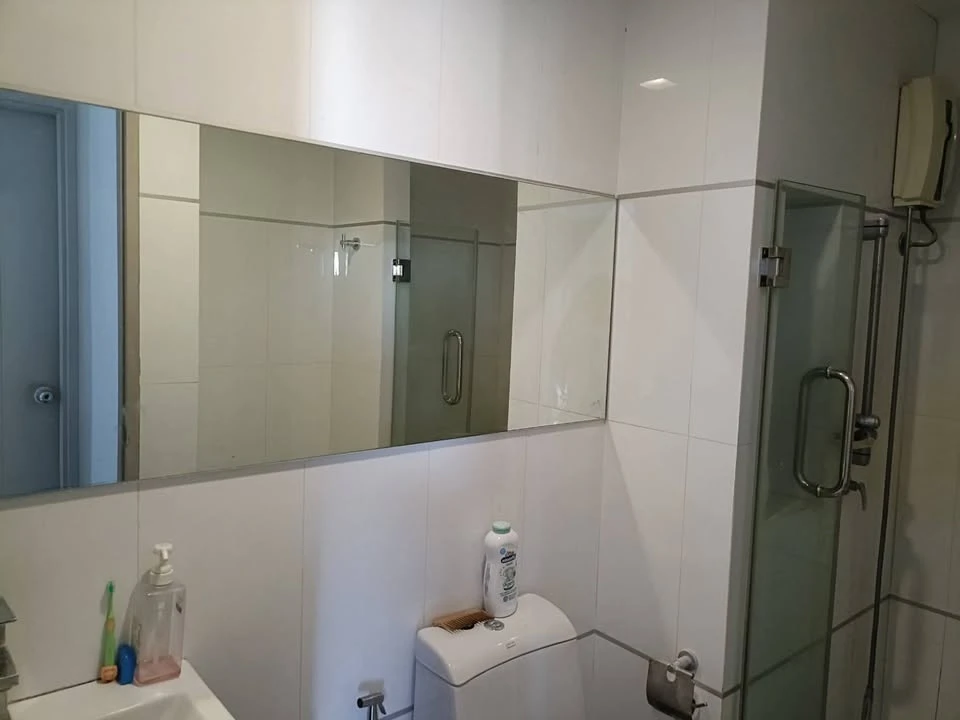 For sale: True Thonglor, 31 sq m, 1 bedroom, 1 bathroom, 6th floor, good location, no buildings blocking the view, on Petchburi New Road, urgent... hu
