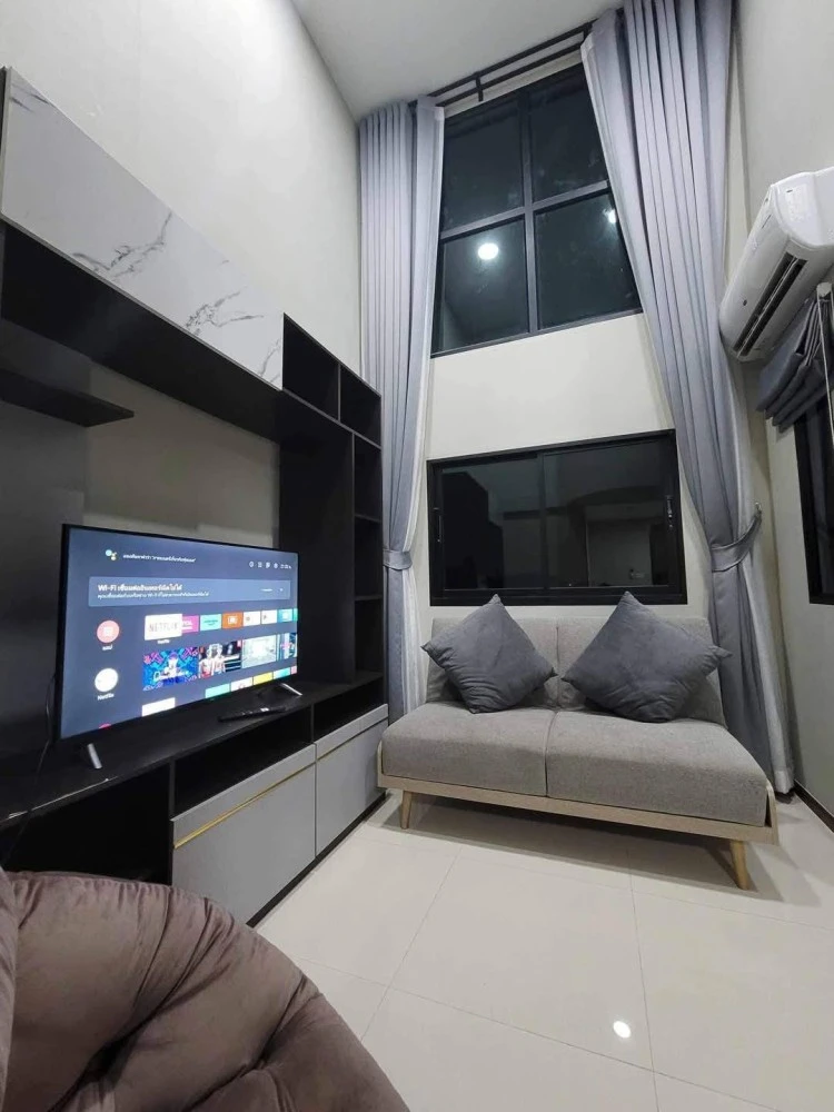 ขาย ทีโกลด์ คอนโด ลาดพร้าว 93 สไตล์ Duplex 2 ชั่น ชิคๆ ไม่เหมือนใครในย่านนี้ เฟอร์ครบเซ็ตพร้อมอยู่
