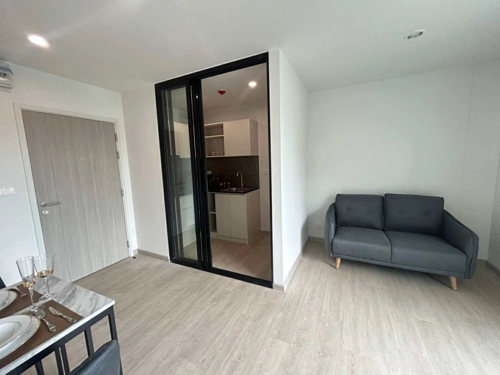 For sale: Thana Astra, a nice room, spacious and comfortable. Reserve now.