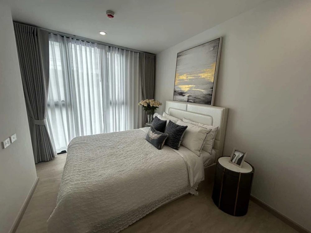For sale: Thana Astra, a nice room, spacious and comfortable. Reserve now.