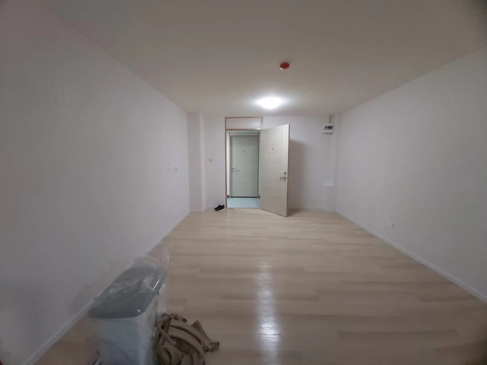 Selling Bang Khae City Condo, 1-2 empty studio units. Decorate to your liking. First come, first served.