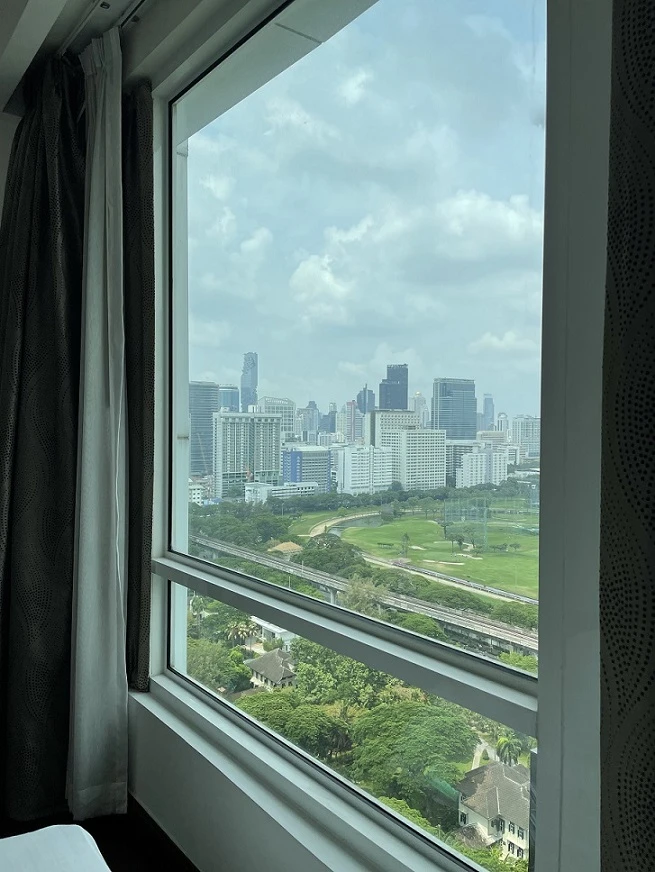 For sale: House, Ratchaprasong, 20th floor, corner room, fully furnished, book now, don't miss out.