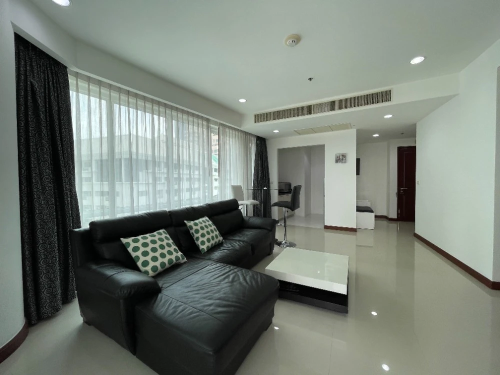 For sale: House, Ratchaprasong, 20th floor, corner room, fully furnished, book now, don't miss out.