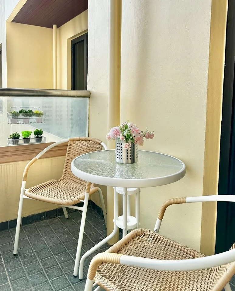 For sale: Chao Phraya house, Chao Phraya River view, luxurious atmosphere, spacious area, if you don't book, you'll really miss out.
