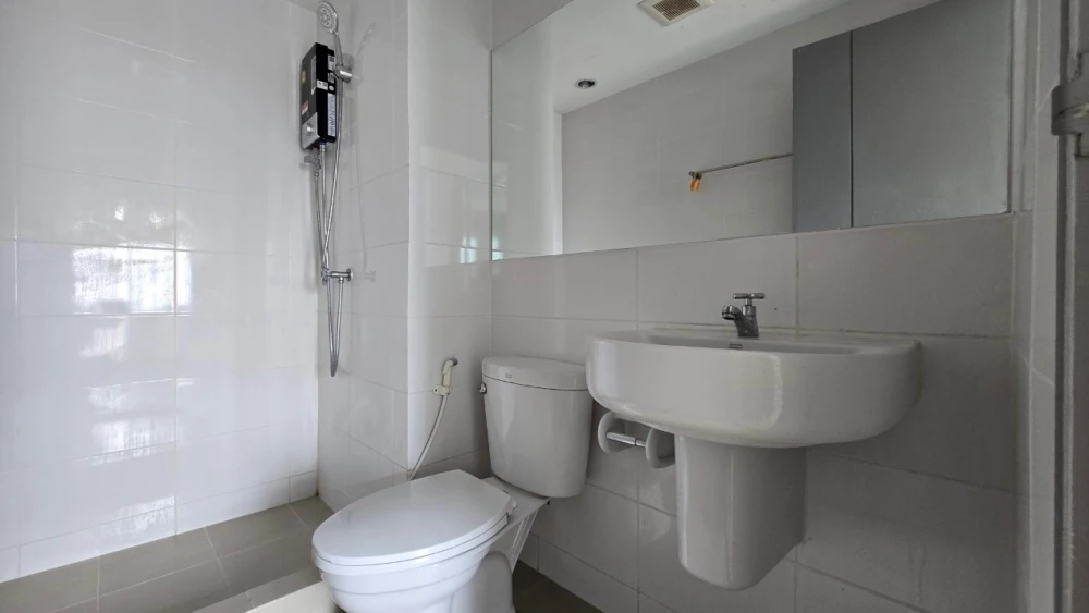 Condo for rent or sale: Serrano Condominium Rama 2, complete set of furniture. Ready to move in, reserve now.