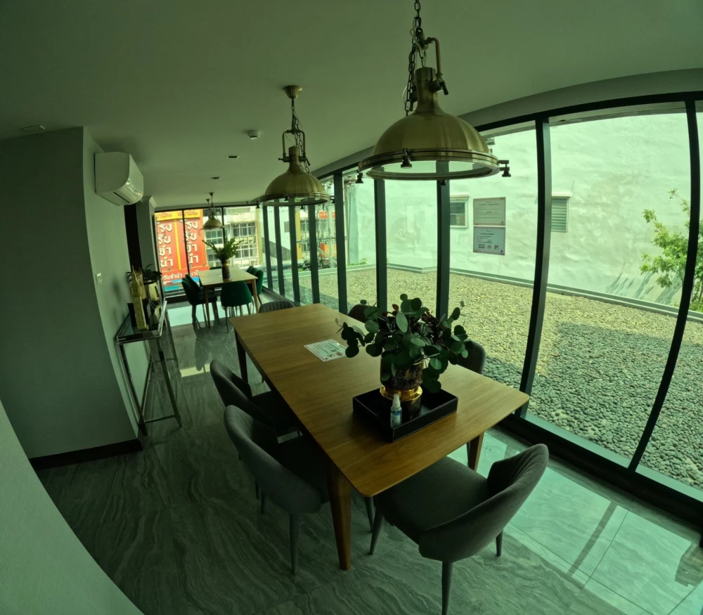 For sale: Premio Quinto, 2nd floor, fully furnished and equipped with electrical appliances. Reserve now. Don't miss out. Urgent!