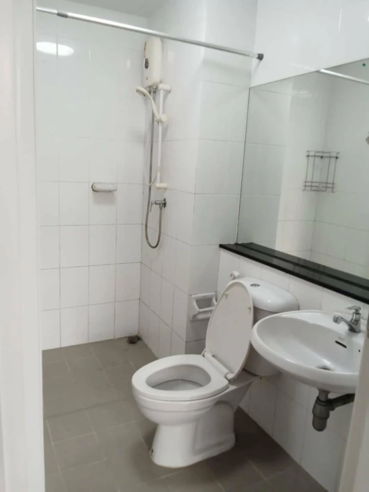 For sale: Plum Condo Phahon Yothin 89, 2nd floor, fully furnished, just bring your bags and move in.