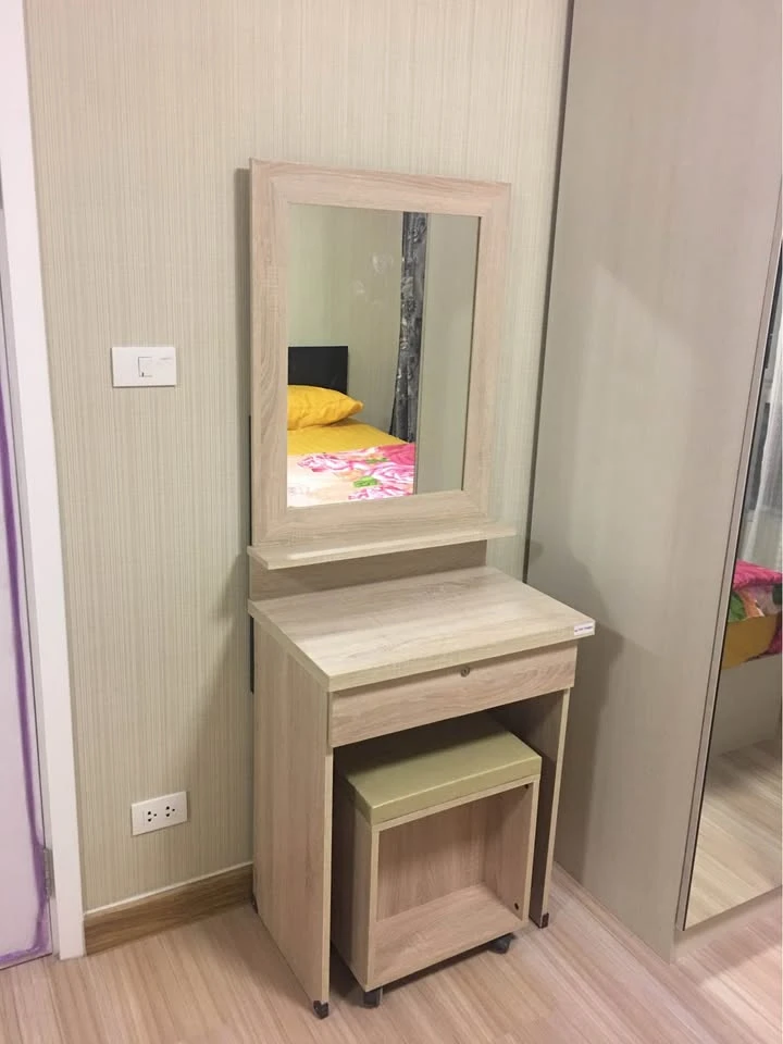 Plum Condo Phaholyothin 89 for sale. Located opposite the fire escape, it's quiet and not crowded. Book now!
