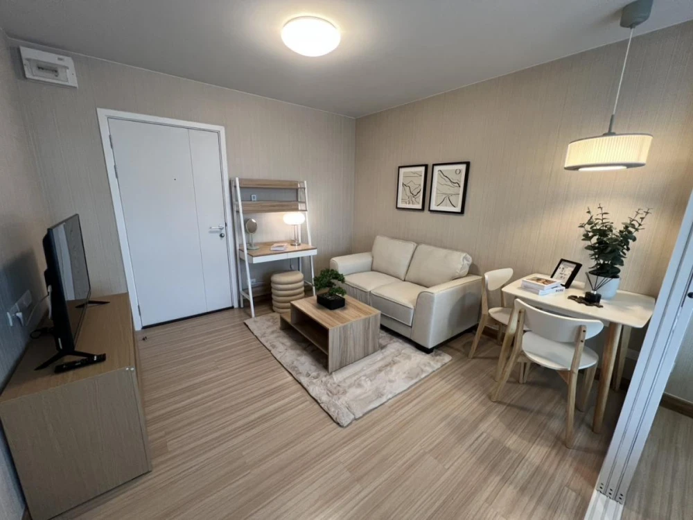 For sale: Plum Condo Phahon Yothin 89, a nice room with complete facilities. Reserve now before you miss out!!