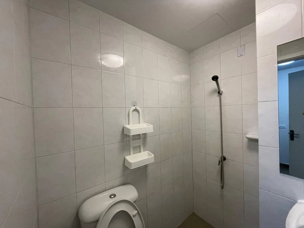 For sale: Plum Condo Phahon Yothin 89, empty room, reasonable price. For those who like to decorate their rooms, I must say that you must not miss thi
