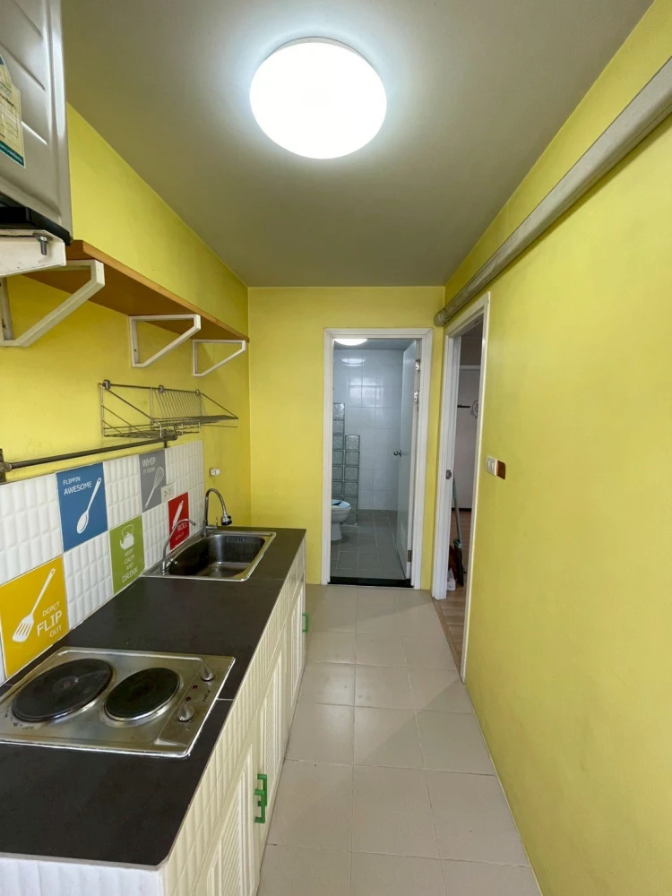 For sale: Plum Condo Phahon Yothin 89, empty room, clean, airy, people who like to decorate their rooms must not miss it.