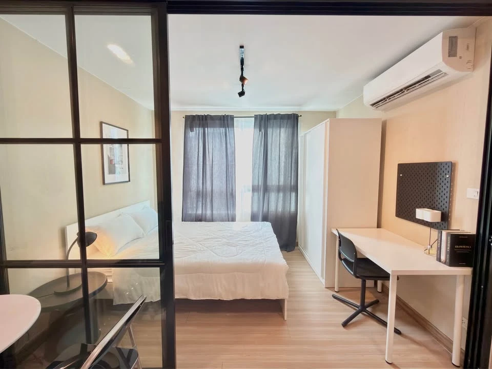Plum Condo Phahonyothin 89, Phase 1, Building 1B, 7th floor for sale. Simply but beautifully decorated and very livable. Book now!