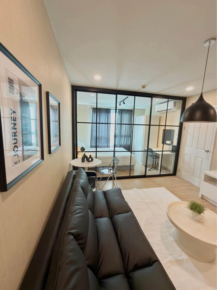 Plum Condo Phahonyothin 89, Phase 1, Building 1B, 7th floor for sale. Simply but beautifully decorated and very livable. Book now!