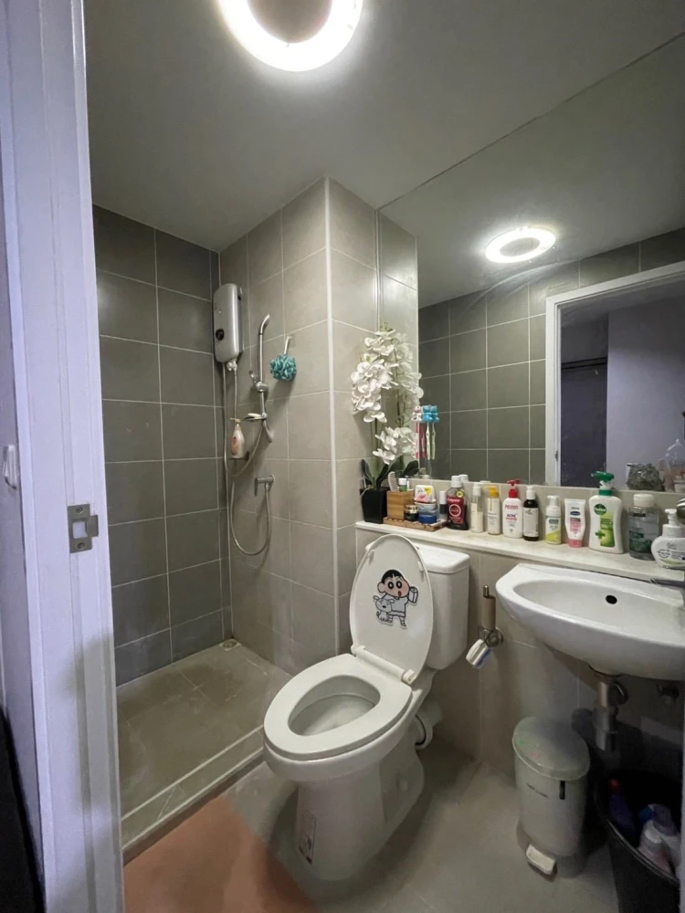 For sale: Plum Condo Ramkhamhaeng, separate rooms, perfectly divided into zones, complete here, buy now!