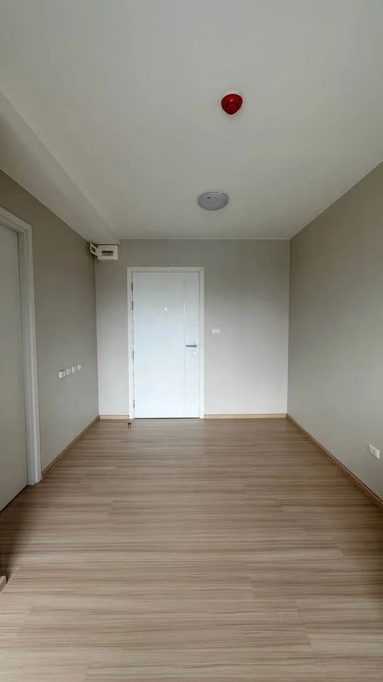 For sale: Plum Condo Chaengwattana Station, open view, not blocked by other buildings, private, those who like to decorate their rooms must not miss.