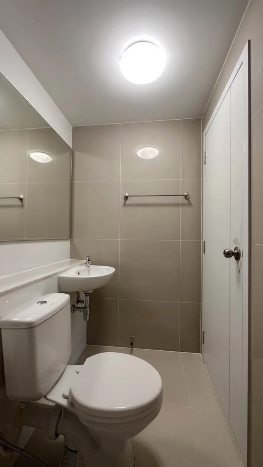 For sale: Plum Condo Chaengwattana Station, open view, not blocked by other buildings, private, those who like to decorate their rooms must not miss.