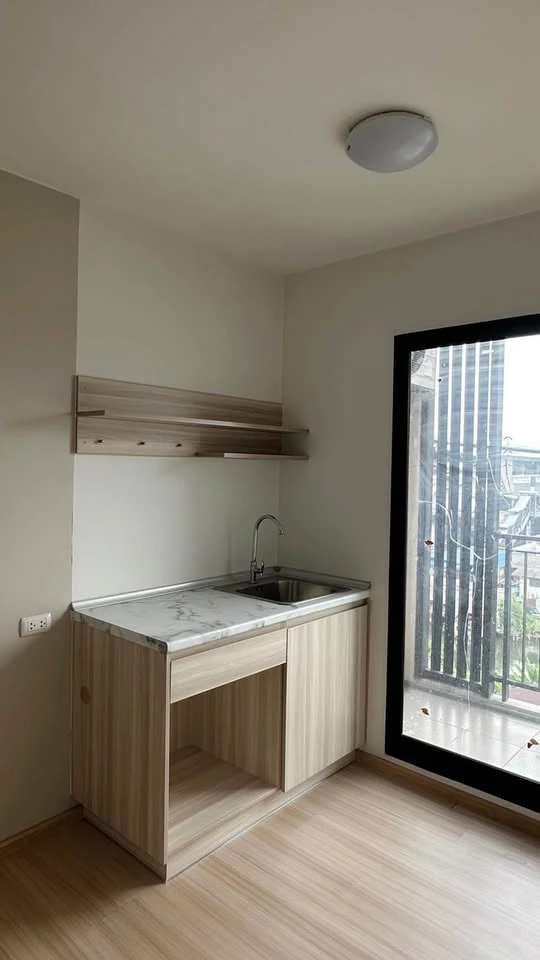 For sale: Plum Condo Chaengwattana Station, open view, not blocked by other buildings, private, those who like to decorate their rooms must not miss.