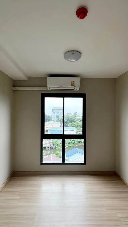 For sale: Plum Condo Chaengwattana Station, open view, not blocked by other buildings, private, those who like to decorate their rooms must not miss.