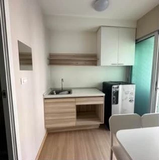 For sale: Plum Condo Chaengwattana Phase 2, Building C, 6th floor, fully furnished, just bring your bags and move in.
