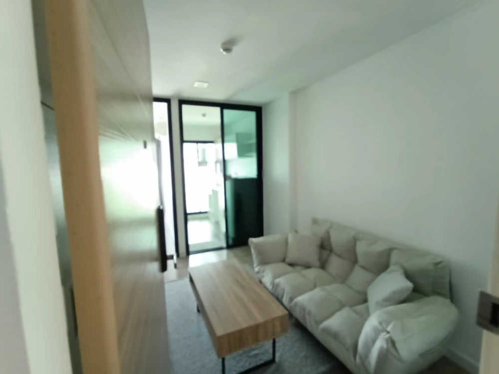 For sale: Pause Sukhumvit 115, Building B, 8th floor, fully furnished and equipped with electrical appliances, very worth booking.