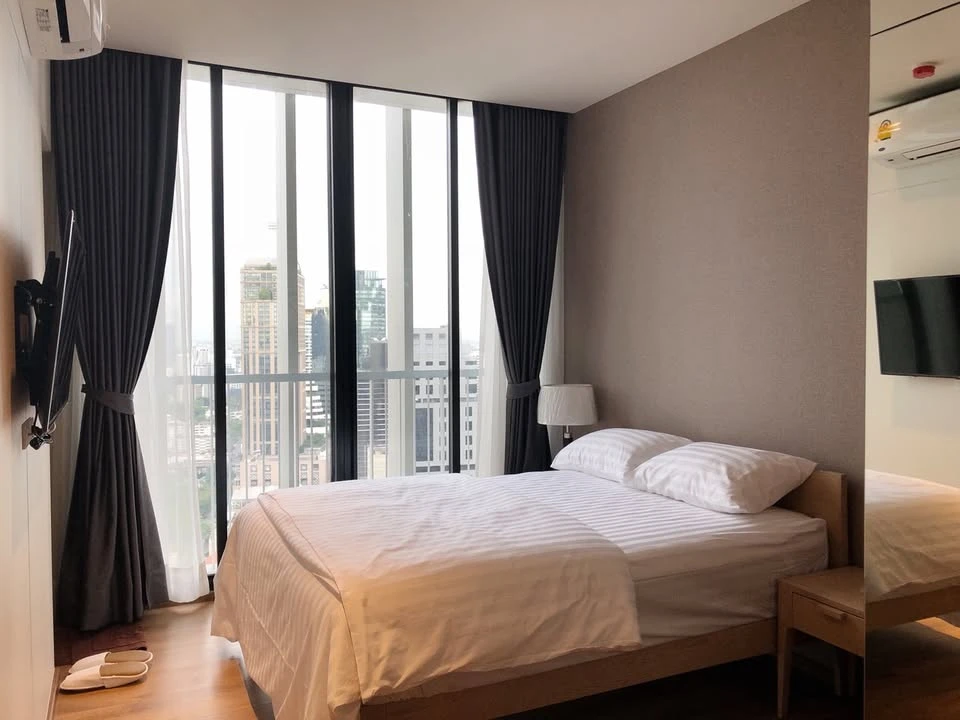 For sale: Park 24 Origin Phrom Phong, 34th floor, very high, Combine room, very large usable area. You will regret it if you miss it.