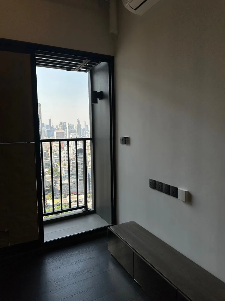 For sale: Park Origin Thonglor, 28th floor, high floor, fully furnished, nice to live in, book now, don't miss out.