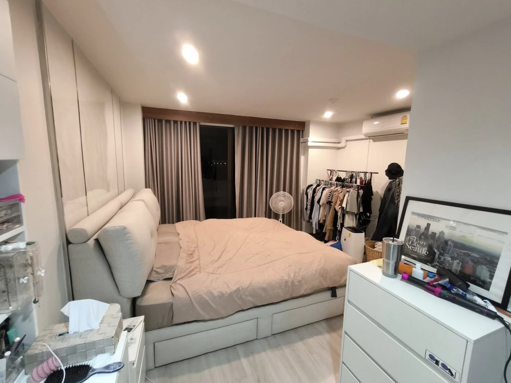 For sale: PST Condo Ville Tower 1, 14th floor, corner room, area 56.88 sq m. with excellent built-in furniture. Reserve first, get it first.
