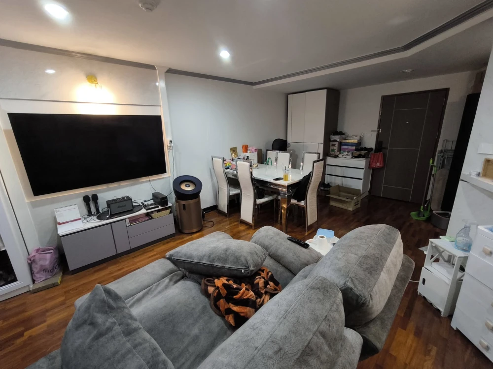 For sale: PST Condo Ville Tower 1, 14th floor, corner room, area 56.88 sq m. with excellent built-in furniture. Reserve first, get it first.