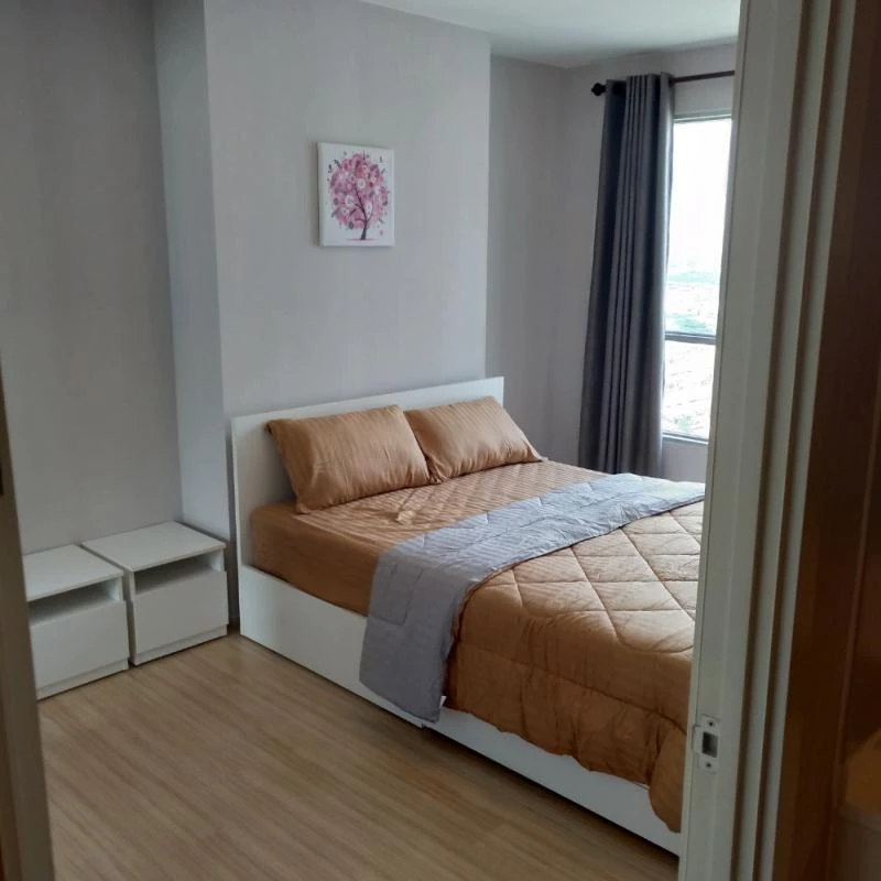 For sale: Fuse Sense Bang Khae, high floor, corner room, ready to move in, fully furnished. With a comfortable sofa, reserve now.