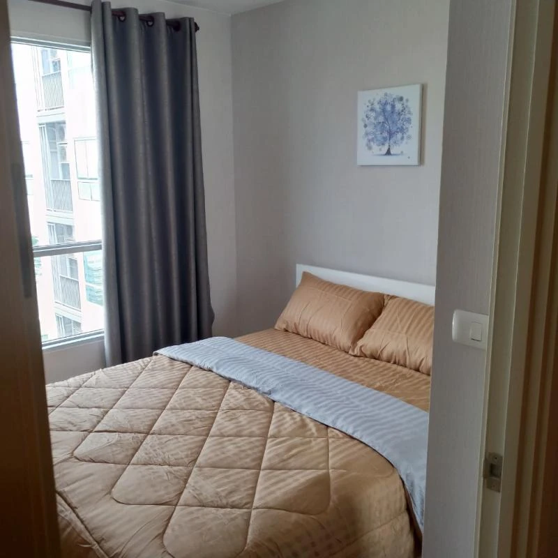 For sale: Fuse Sense Bang Khae, high floor, corner room, ready to move in, fully furnished. With a comfortable sofa, reserve now.