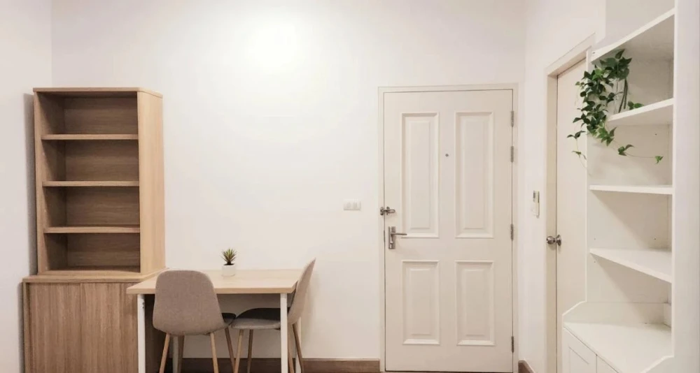 For sale: My Condo Sathorn-Taksin, spacious room, comfortable living, complete facilities, don't miss out on booking now!!