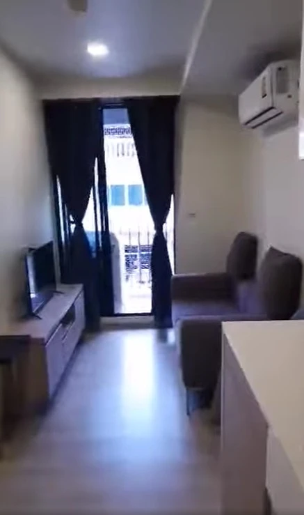 For sale: Maestro 03 Ratchada-Rama 9, Building A, 5th floor, outside view, built-in throughout the room. You'll regret it if you miss it.