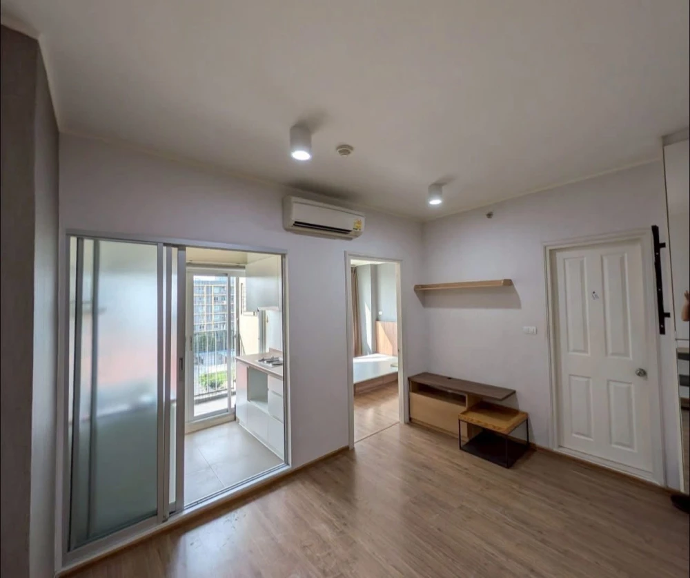 For sale: U De Lot @ Hua Mak Station, 1 bedroom, 1 bathroom, room size 30.51 sq m, fully furnished, hurry and reserve now.
