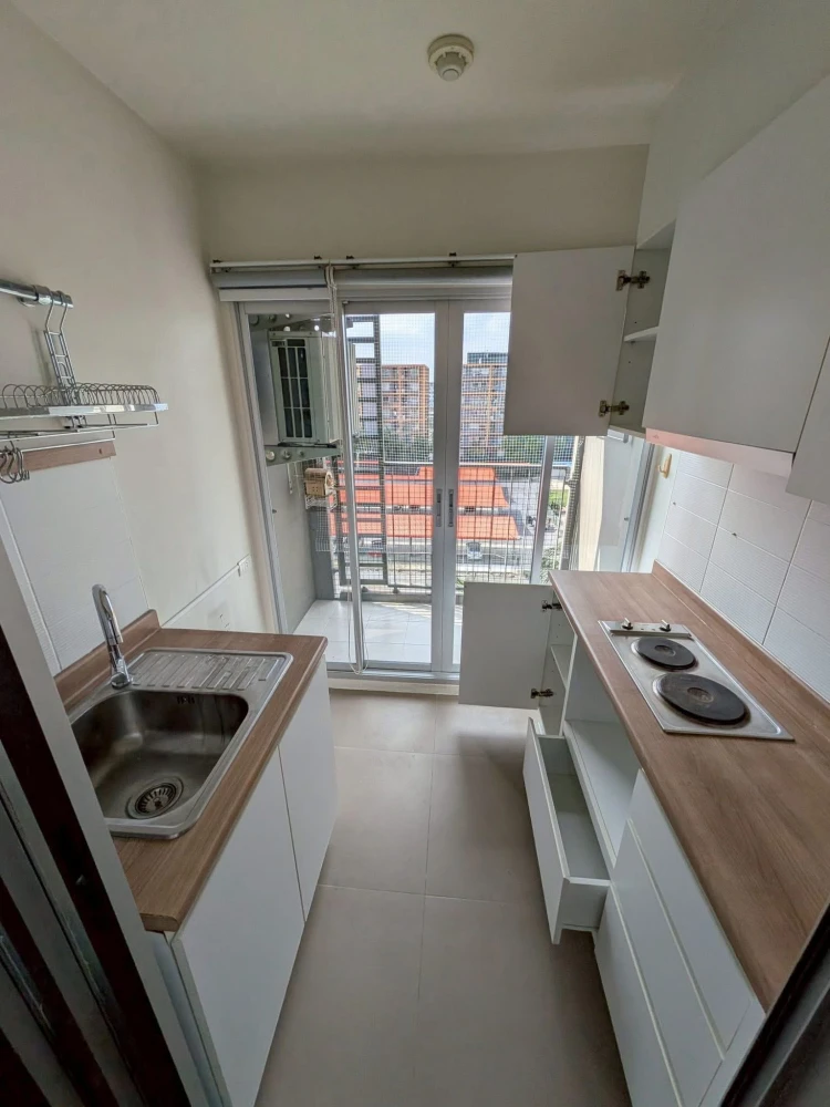 For sale: U De Lot @ Hua Mak Station, 1 bedroom, 1 bathroom, room size 30.51 sq m, fully furnished, hurry and reserve now.
