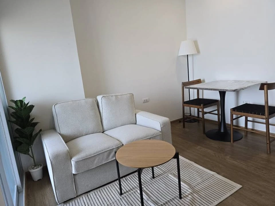 For sale: U Delight Ratchavipa, ready to move in, fully furnished, quiet atmosphere! Hurry and book now!