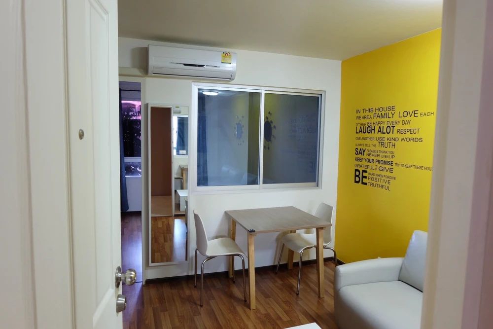For sale, U Ratchayothin (Phaholyothin 32), 1 bedroom, decorated in bright colors, very inviting, plus fully furnished. Hurry up to reserve before it'