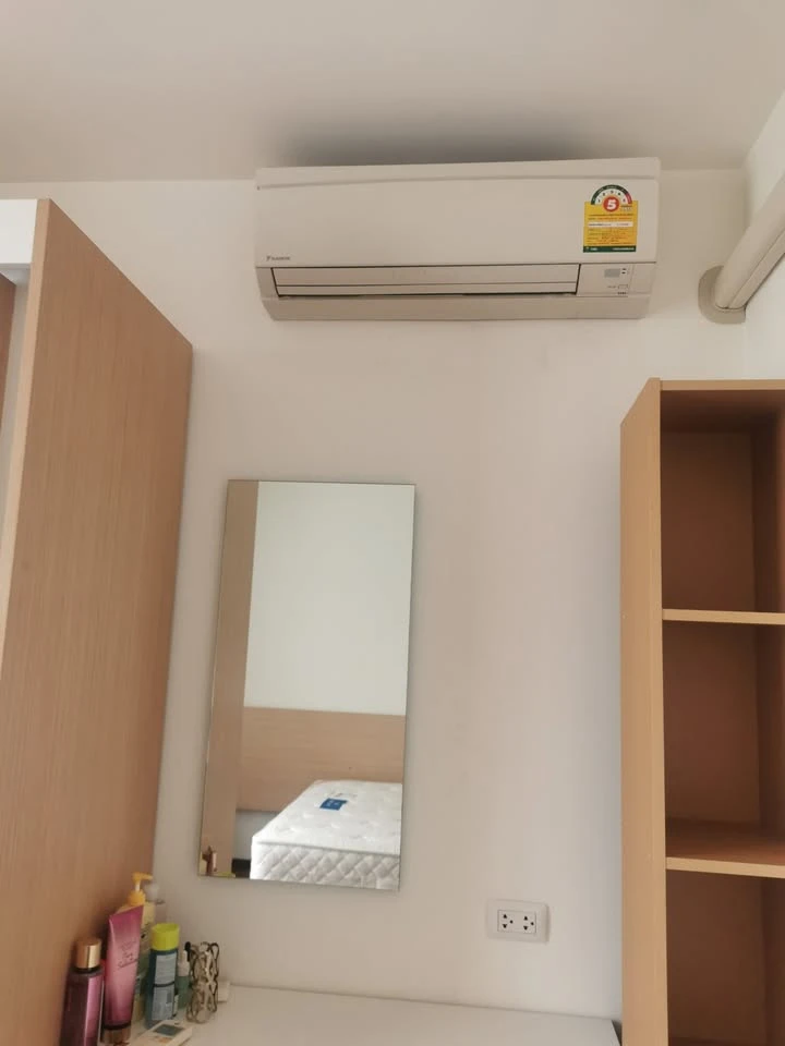 For sale: U Vibha-Ladprao. Looking for a condo in the heart of the city with multiple access points? A million-dollar view. 8th floor, open view. This