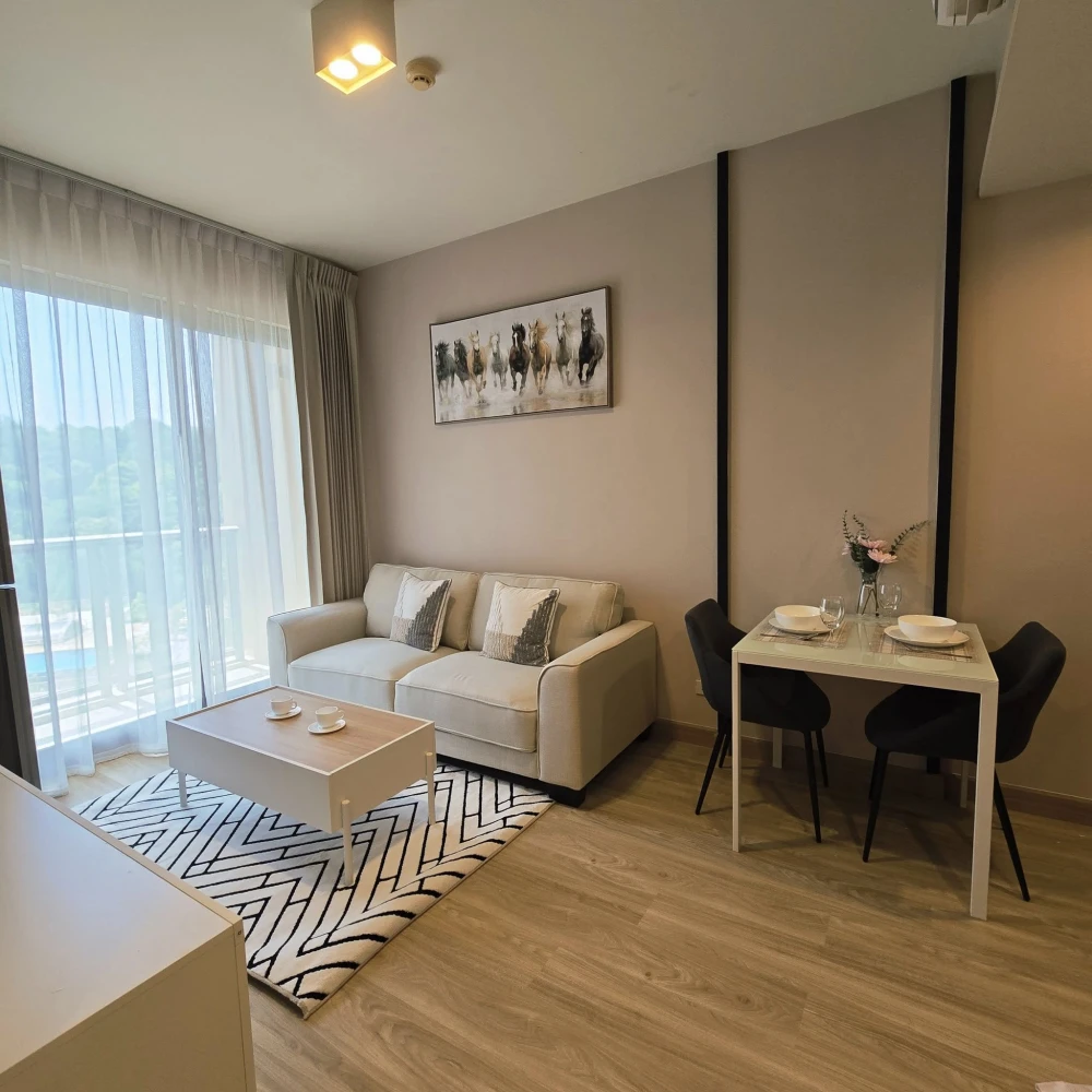 For sale: Unixx South Pattaya, a lovely room with excellent built-in furniture and fully furnished. Just bring your suitcase and move in! Reserve now!