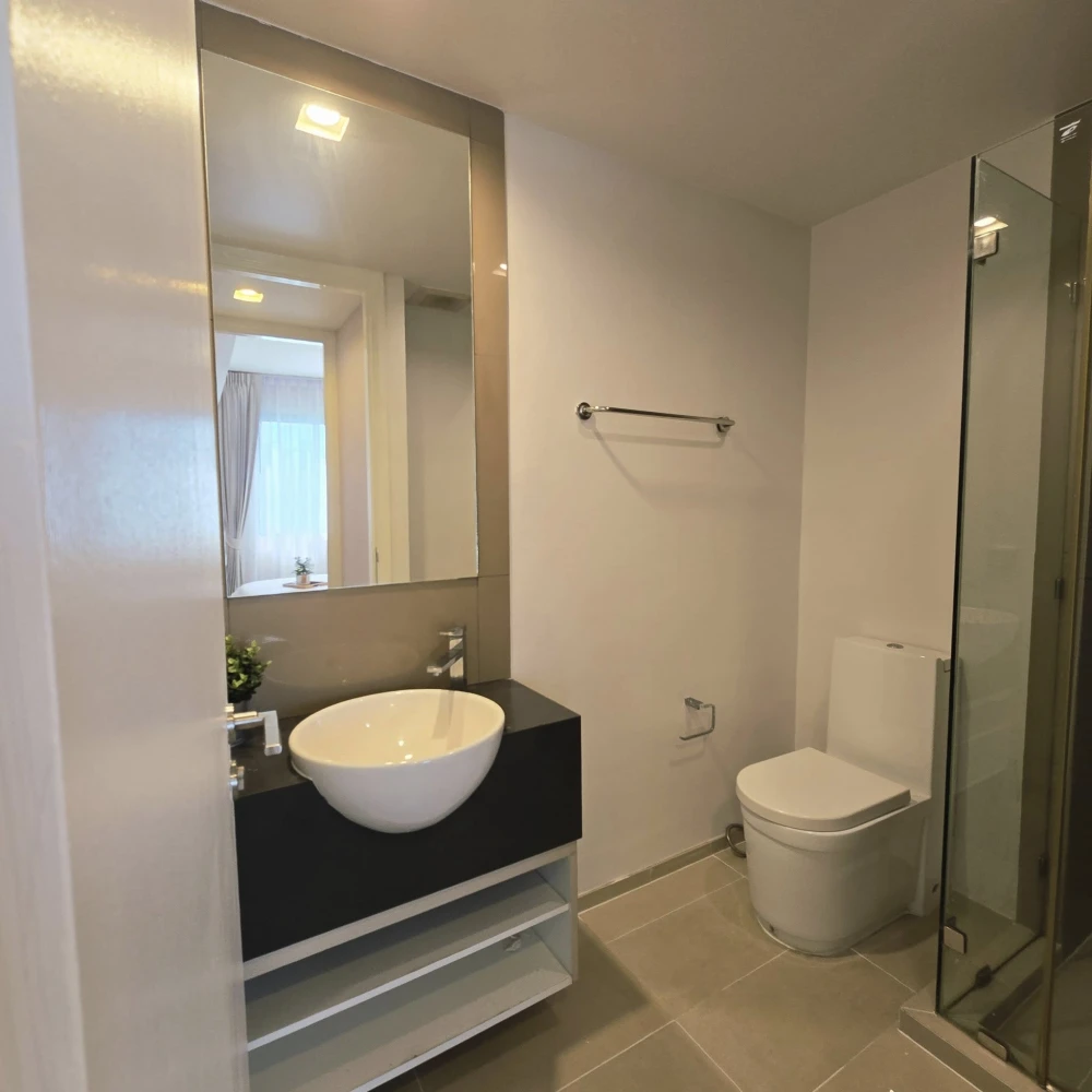 For sale: Unixx South Pattaya, a lovely room with excellent built-in furniture and fully furnished. Just bring your suitcase and move in! Reserve now!